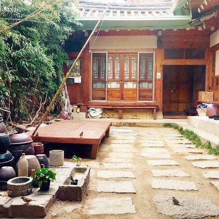 Gongsimga Hanok Guesthouse Seoul Exterior foto
